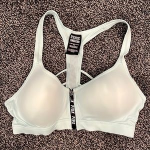 Victoria’s Secret Ultimate Push Up Bra size M